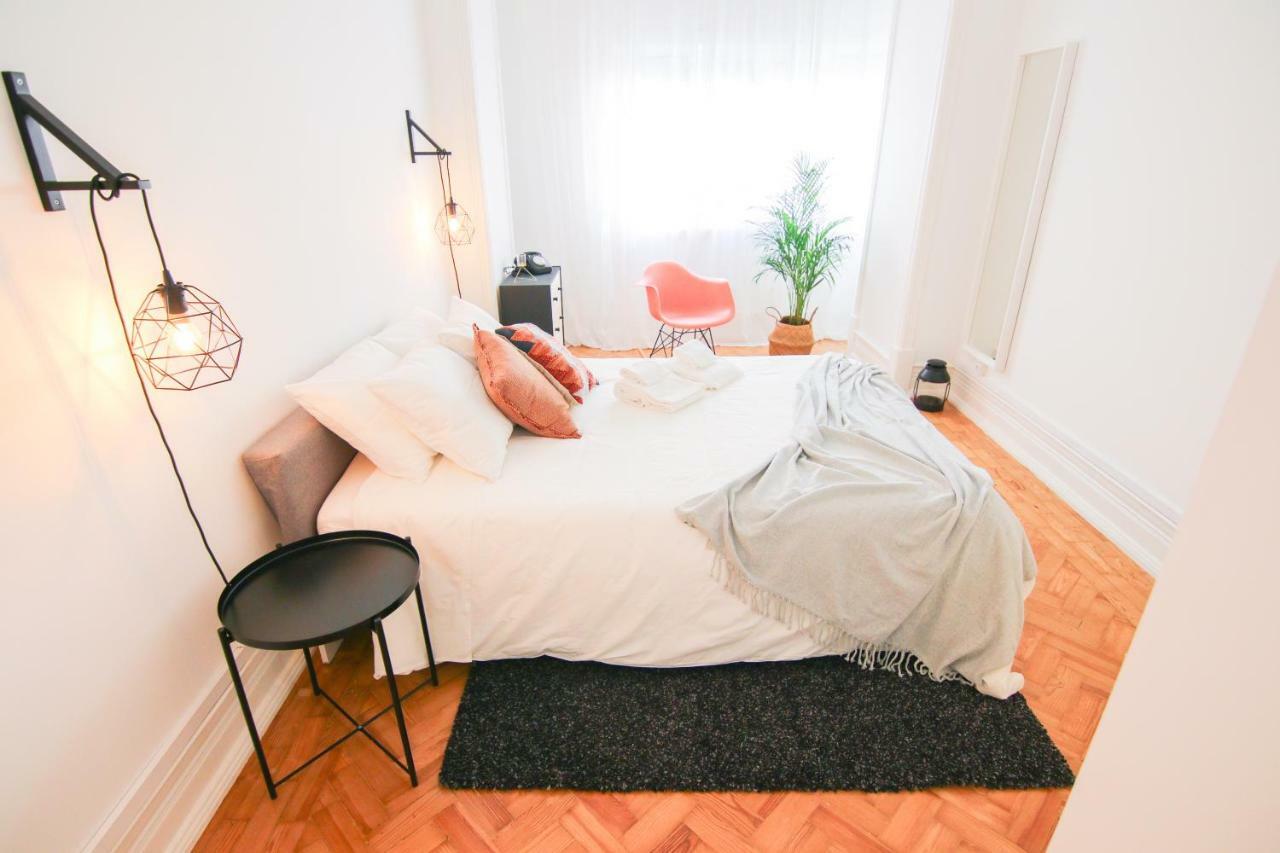 Amazing Apartment Fully Renovated In Center Lisboa Eksteriør bilde